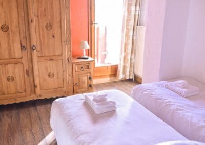 Appartement 10 personnes Alpe d'Huez: chambre twin